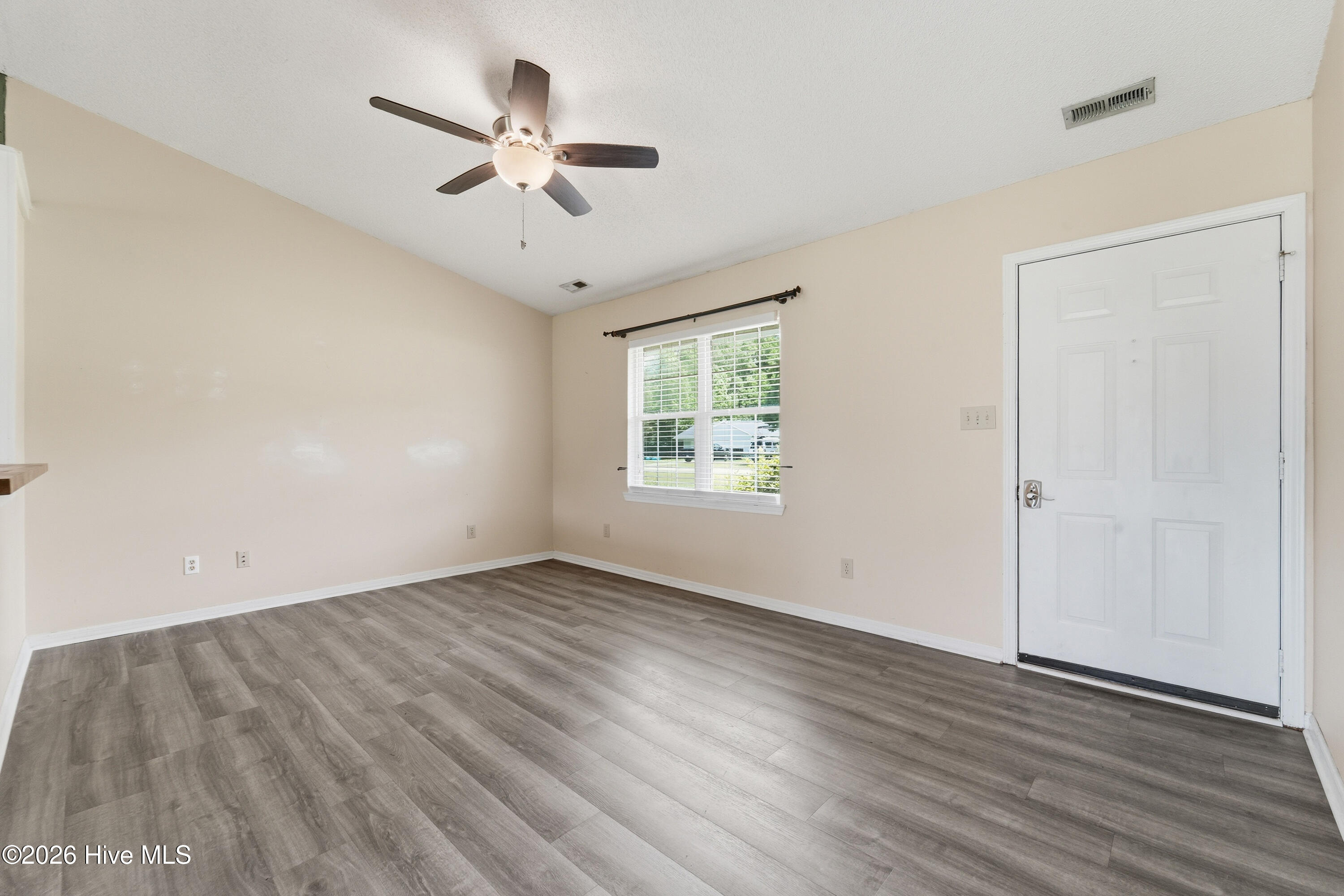 310 Steller Road Jacksonville, NC 28540 - Photo 19 of 47 310 Steller Road, Jacksonville, NC