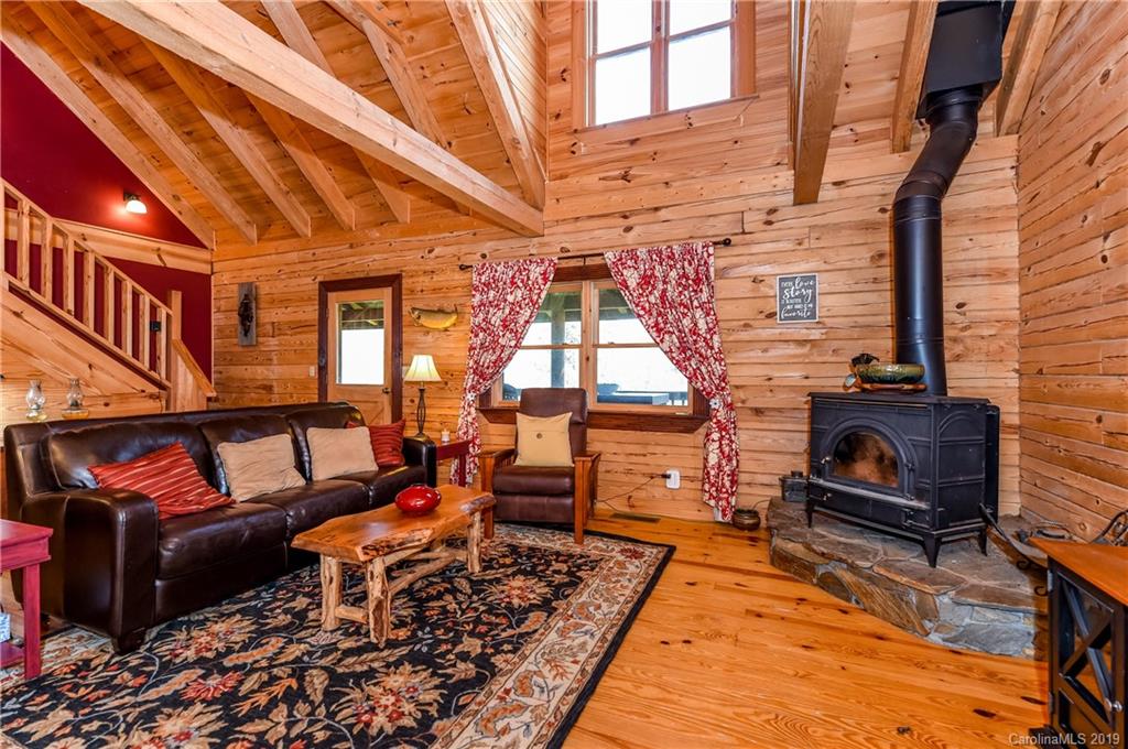 263 Butler Ridge Hendersonville, NC 28792 - Photo 3 of 48 Gallery Image 3