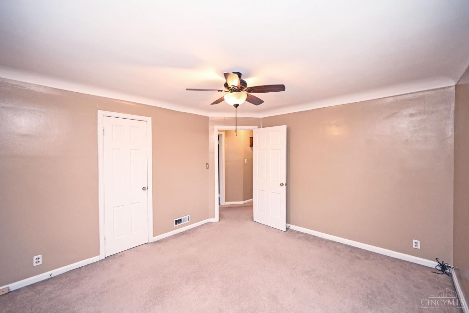 7552 Montgomery Road, Unit 1 Cincinnati, OH 45236 - Photo 21 of 28