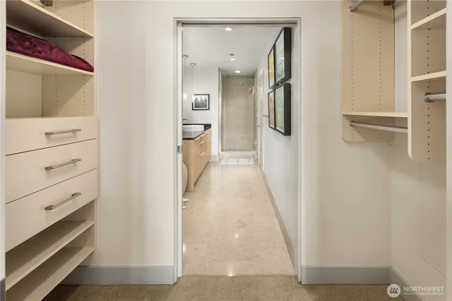 $665,000 | 737 Olive Way, Unit 2706, Seattle, WA 98101