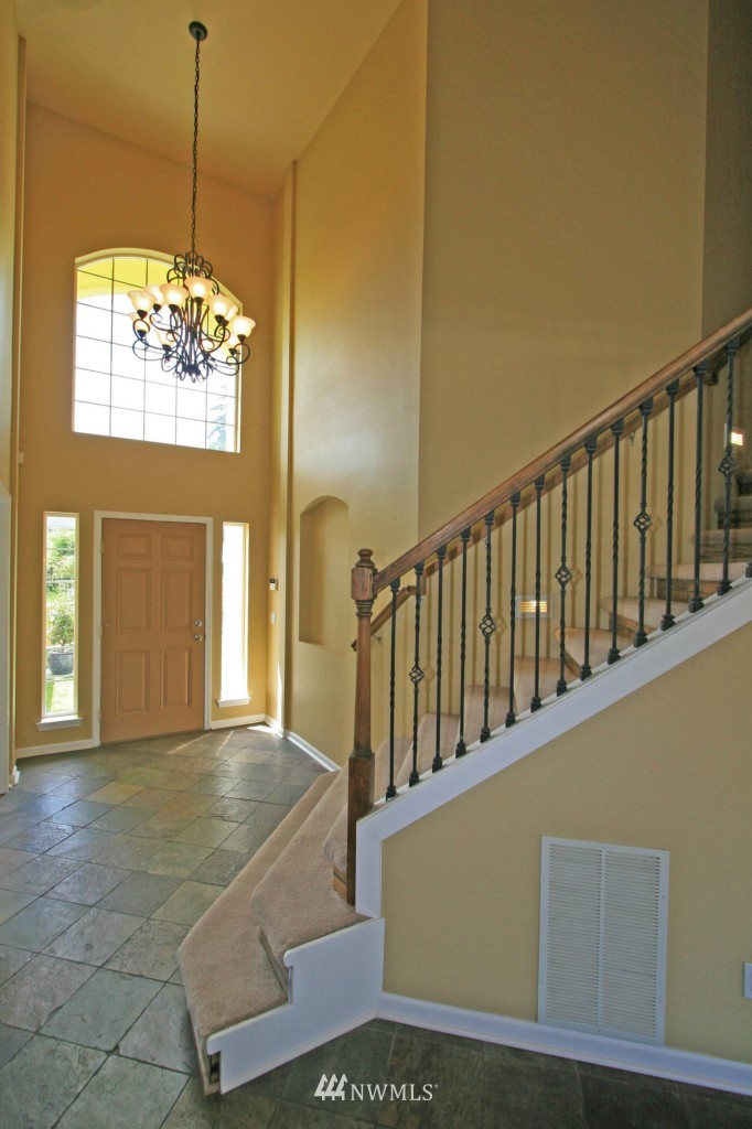 21509 Connells Prairie Road Buckley, WA 98321 - Photo 2 of 15 Gallery Image 2