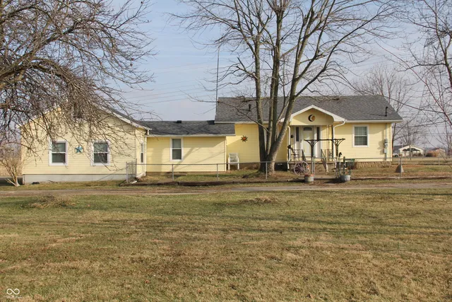 $260,000 | 5408 East Centennial Avenue, Muncie, IN 47303