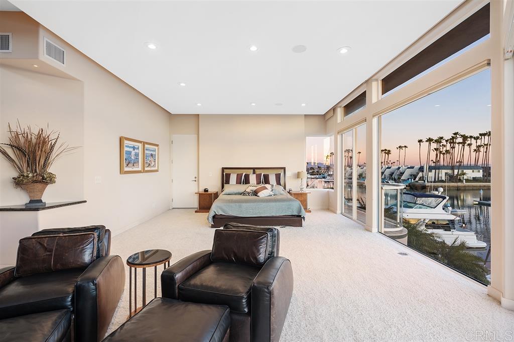 34 Green Turtle Road Coronado, CA 92118 - Photo 12 of 25