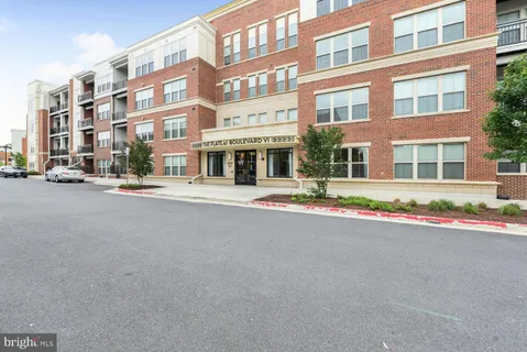 $645,000 | 10755 Fairgrounds Drive, Unit 431, Fairfax, VA 22030