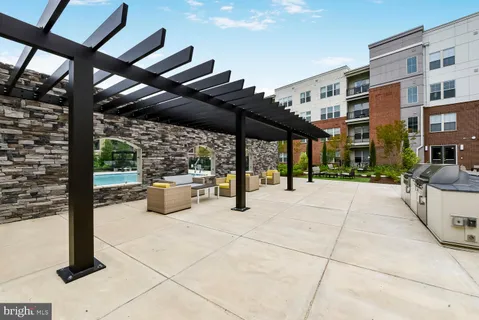 $645,000 | 10755 Fairgrounds Drive, Unit 431, Fairfax, VA 22030