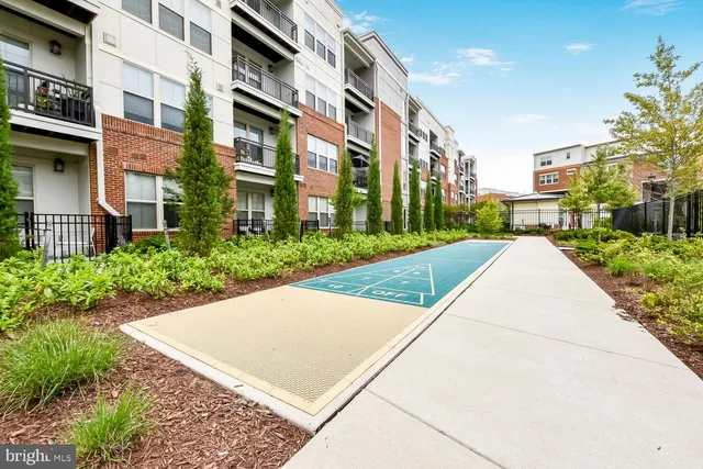 $645,000 | 10755 Fairgrounds Drive, Unit 431, Fairfax, VA 22030
