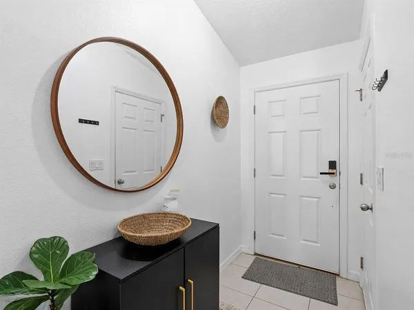 $1,800 | 84 Buttonworth Drive, Palm Coast, FL 32137