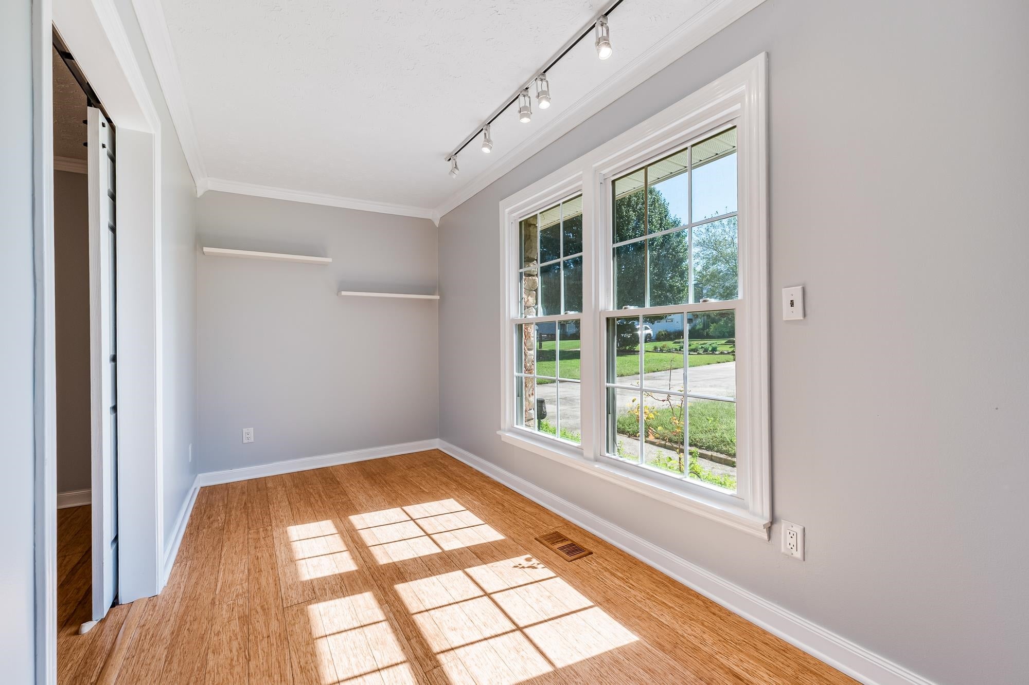 8 Congressional Way Huntington, WV 25705 - Photo 15 of 32 Gallery Image 15