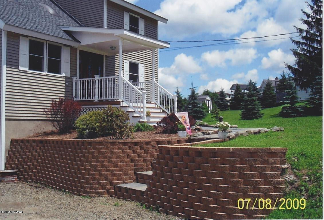 154 Spudeno Road Moscow, PA 18444 - Photo 2 of 42