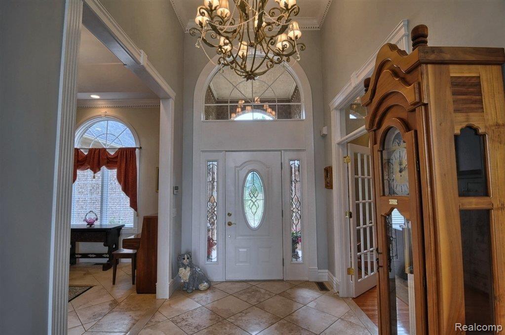 Foyer.jpg