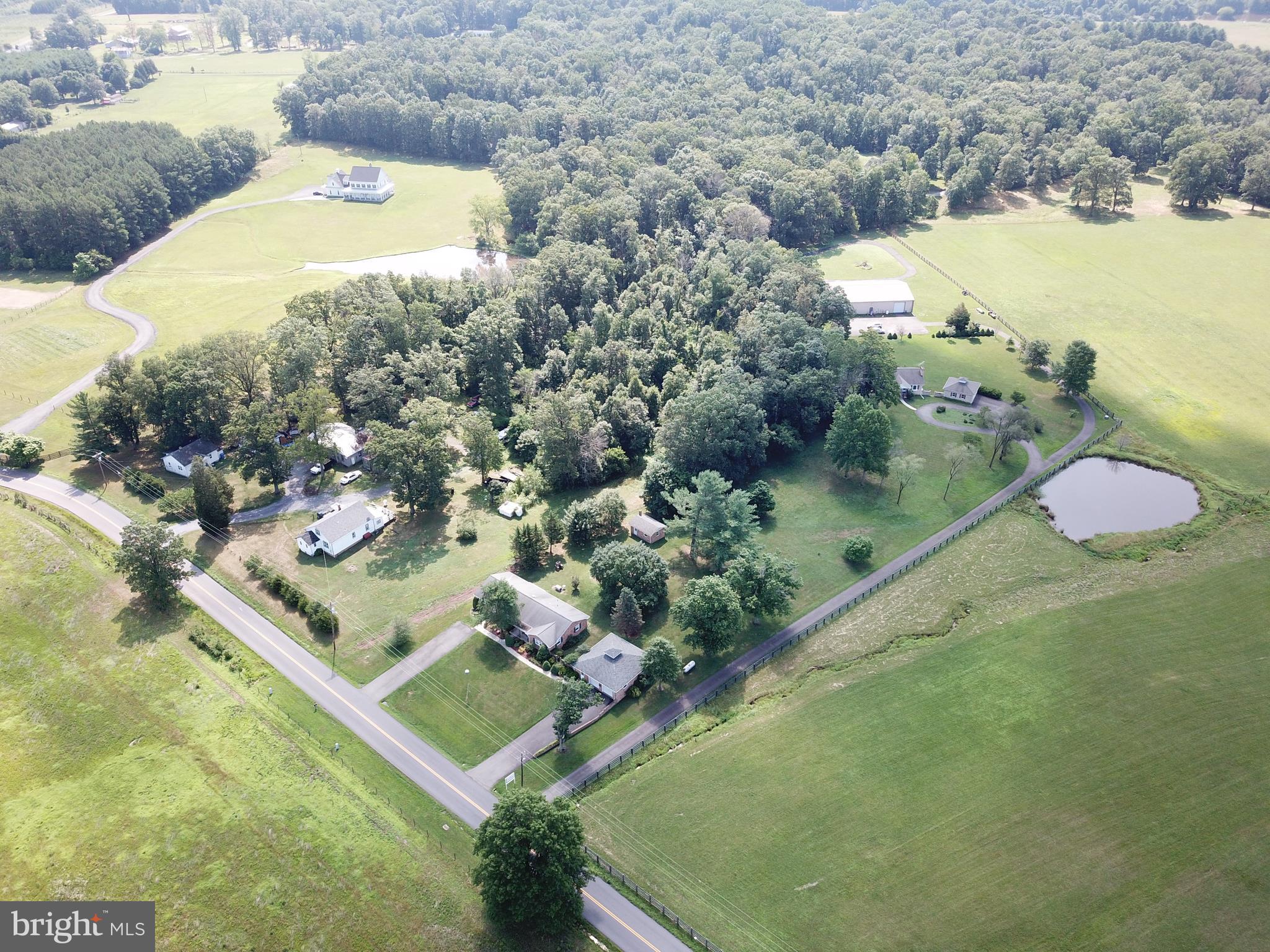43157 Lucketts Road Leesburg, VA 20176 - Photo 3 of 56 Privacy and views of trees and neighbor's pond