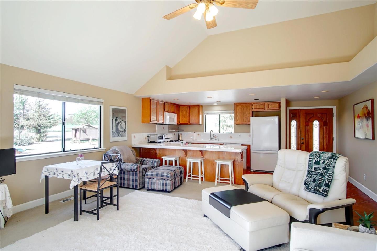 1250 Spring Grove Road Hollister, CA 95023 - Photo 50 of 56 Gallery Image 50