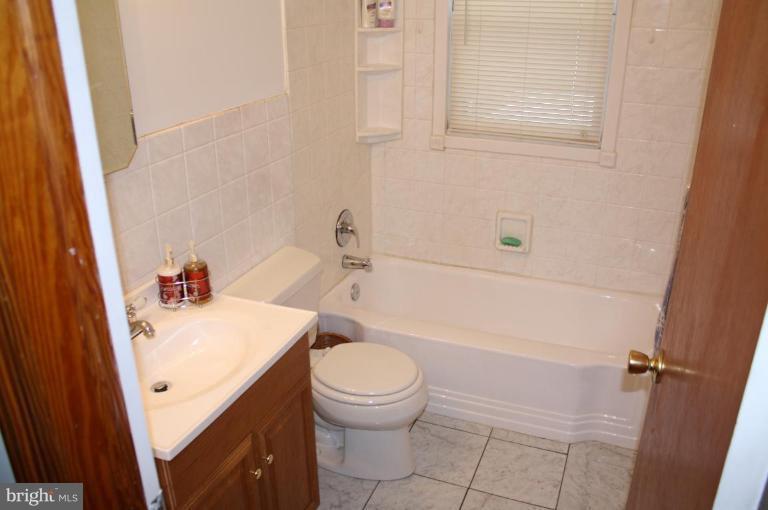 7526 Harmans Road Harmans, MD 21077 - Photo 11 of 13 Bathroom #1