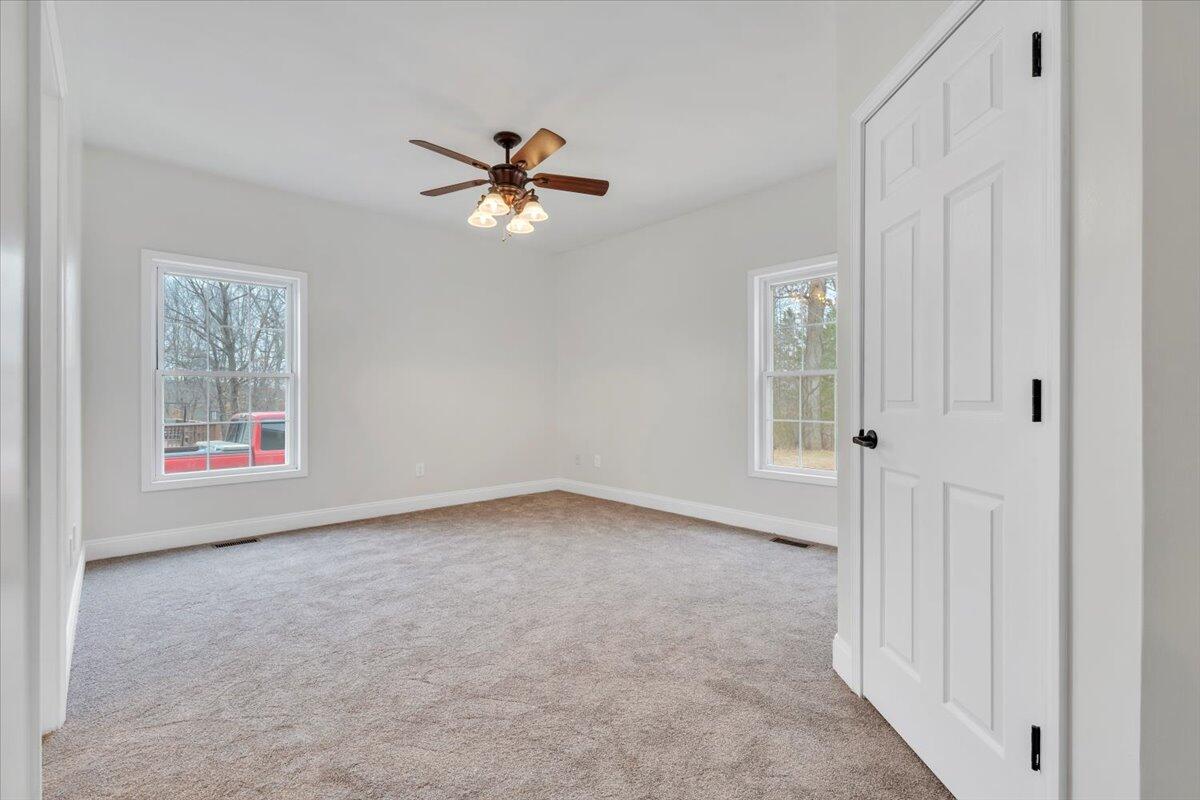 4716 Meadors Spur Road Moneta, VA 24121 - Photo 20 of 51 20-MIB09257