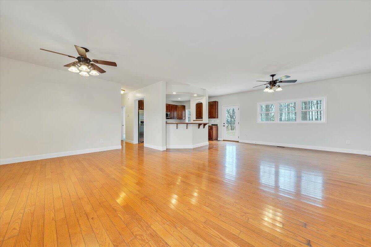 4716 Meadors Spur Road Moneta, VA 24121 - Photo 3 of 51 03-MIB09194