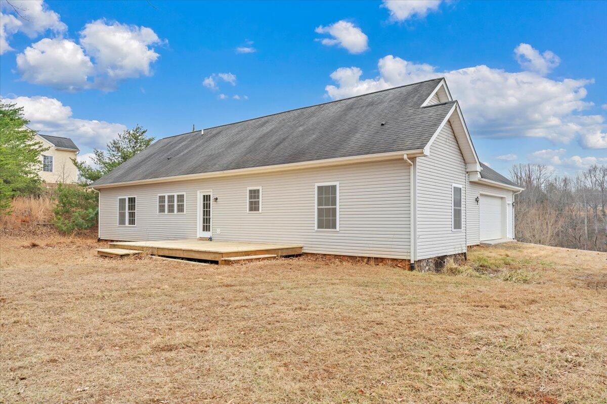 4716 Meadors Spur Road Moneta, VA 24121 - Photo 40 of 51 40-MIB09326