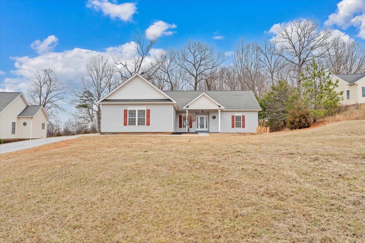 4716 Meadors Spur Road Moneta, VA 24121 - Photo 46 of 51 46-MIB09308