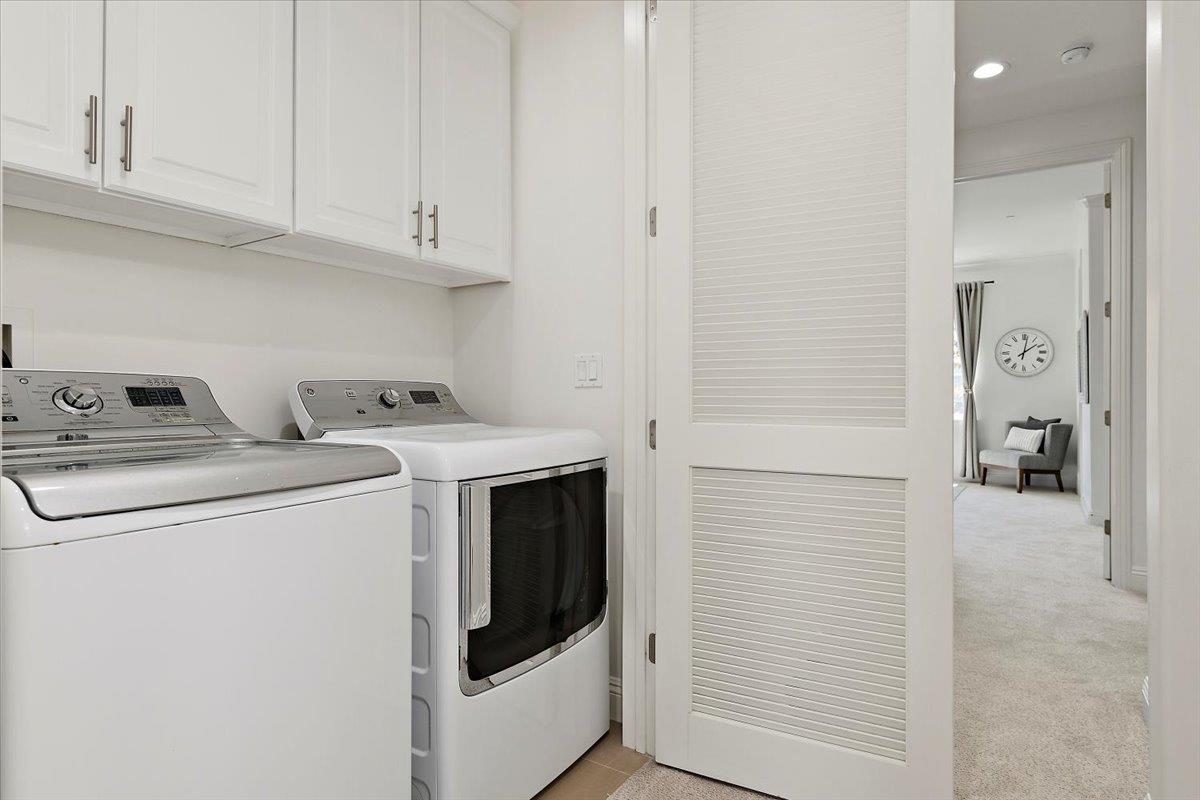3003 Marcelli Circle Los Altos, CA 94022 - Photo 10 of 21 a utility room with dryer and washer