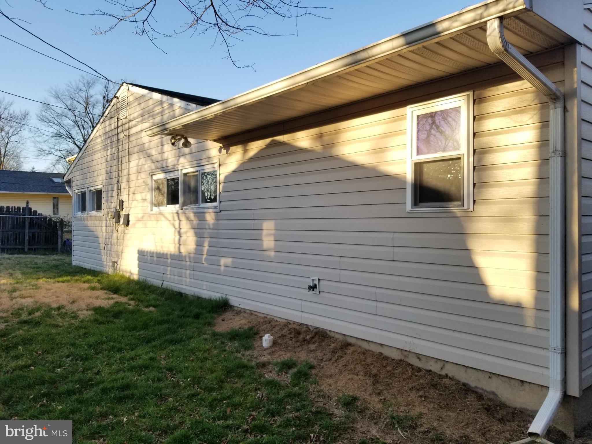 53 Bittersweet Road Levittown, PA 19057 - Photo 31 of 34 Gallery Image 31