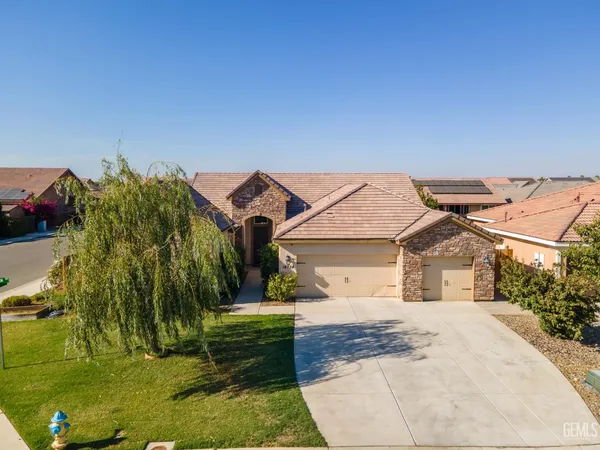 $635,000 | Undisclosed Address, Bakersfield, CA 93314