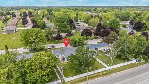 $274,900 | 1614 Dawn Street, Algoma, WI 54201