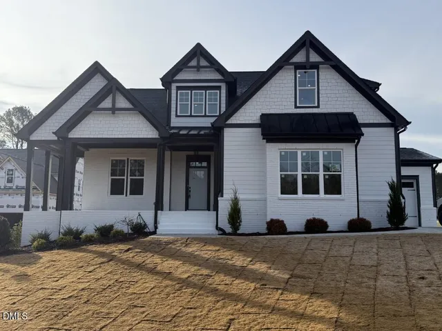 $750,000 | 160 Summerlin Drive, Clayton, NC 27527