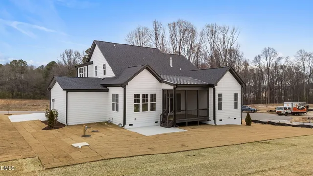 $750,000 | 160 Summerlin Drive, Clayton, NC 27527