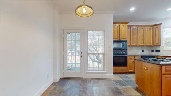 $3,200 | 328 Malone Street, Houston, TX 77007