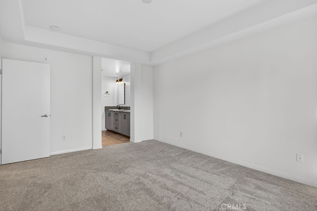 575 Rockefeller Irvine, CA 92612 - Photo 13 of 22