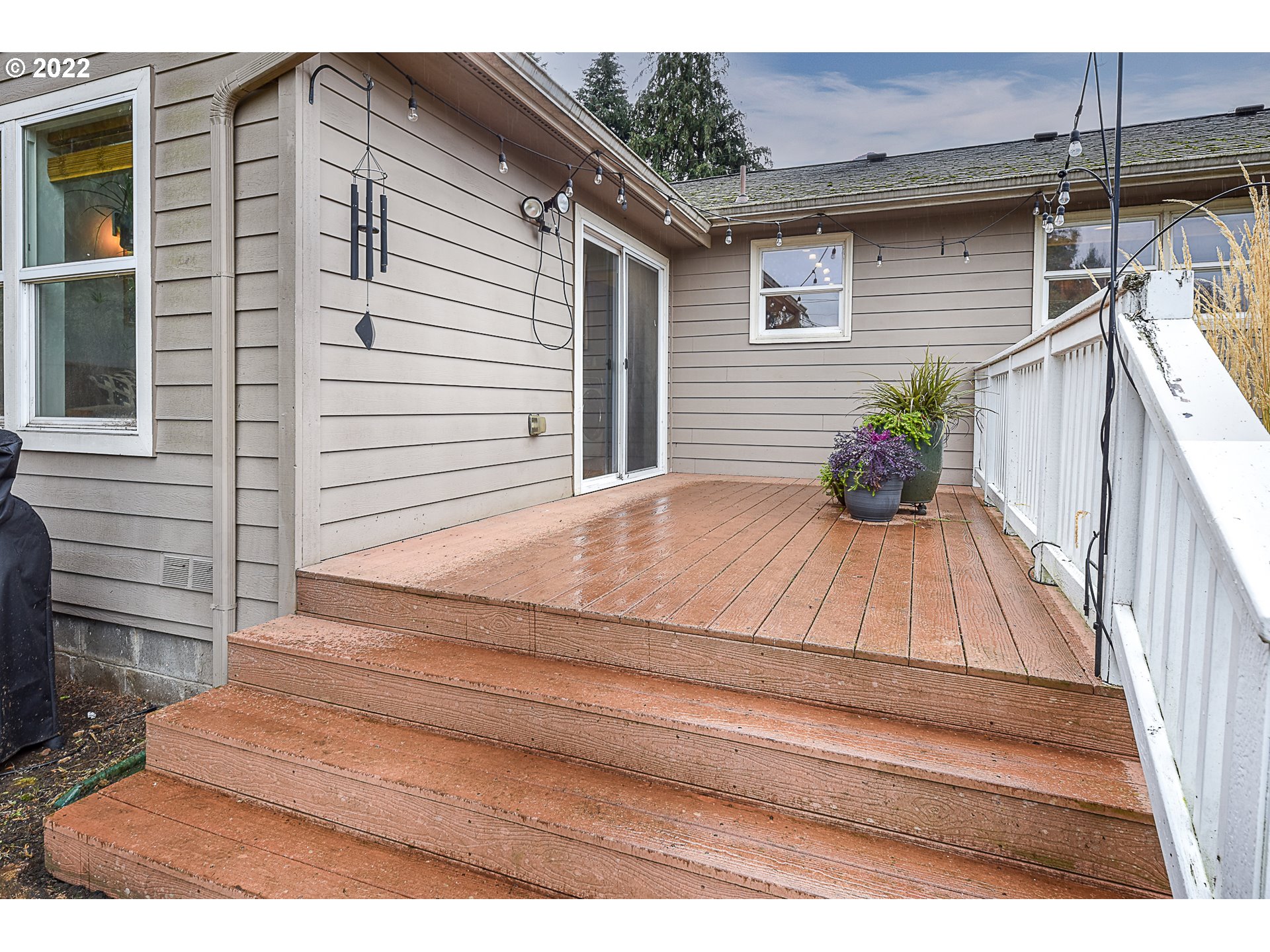 3241 Pheasant Boulevard Springfield, OR 97477 - Photo 27 of 28 a view of backyard of the house