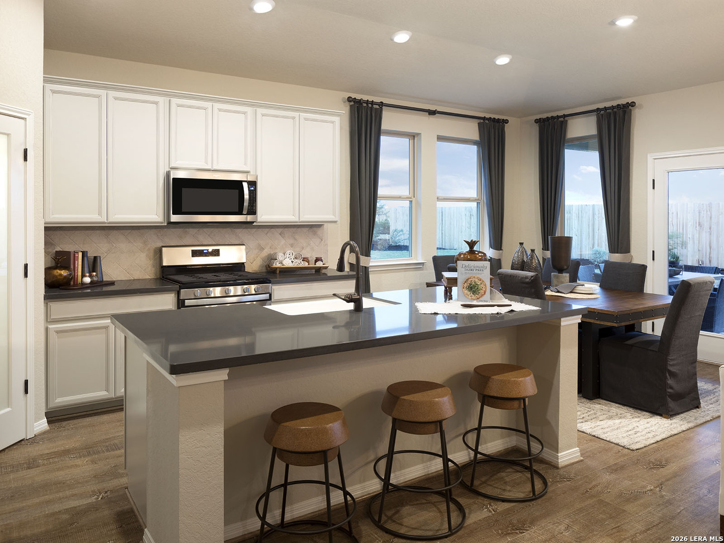 12629 Winding Butte Schertz, TX 78154 - Photo 7 of 8