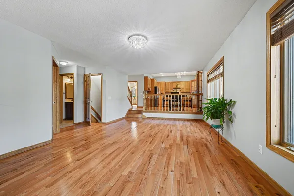 $654,900 | 7087 Wellington Lane North, Maple Grove, MN 55369