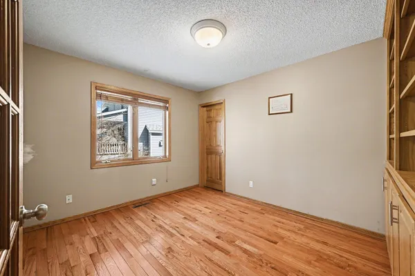 $654,900 | 7087 Wellington Lane North, Maple Grove, MN 55369