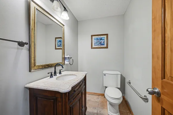 $654,900 | 7087 Wellington Lane North, Maple Grove, MN 55369