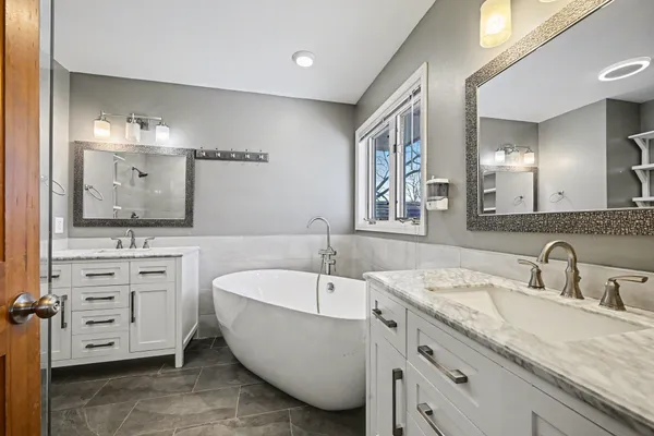 $654,900 | 7087 Wellington Lane North, Maple Grove, MN 55369
