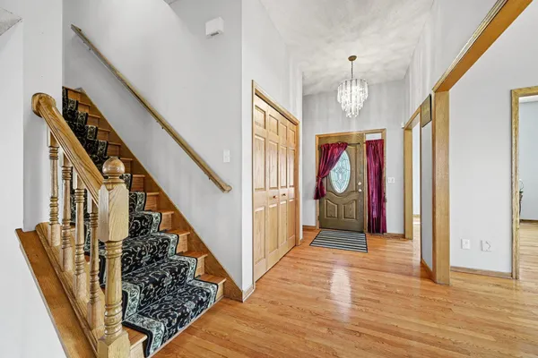 $654,900 | 7087 Wellington Lane North, Maple Grove, MN 55369