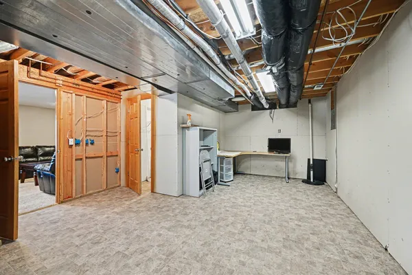 $654,900 | 7087 Wellington Lane North, Maple Grove, MN 55369