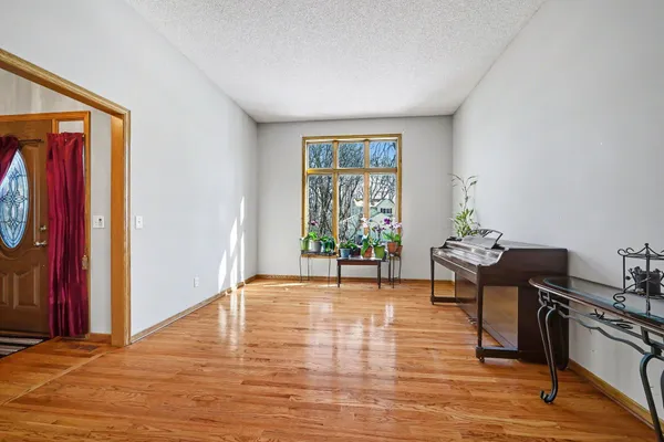 $654,900 | 7087 Wellington Lane North, Maple Grove, MN 55369