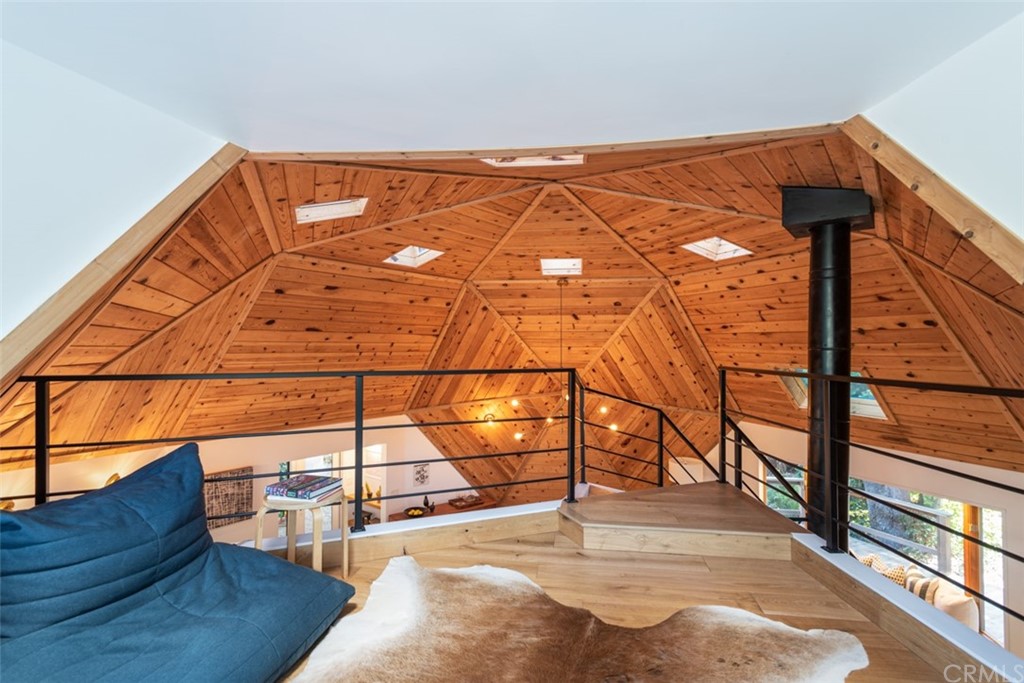 4935 San Jacinto Circle East Fallbrook, CA 92028 - Photo 15 of 53 a view of a balcony with wooden floor and fence