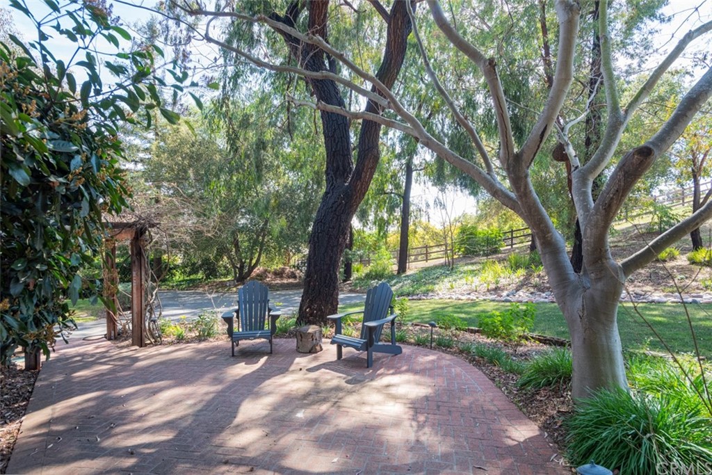 4935 San Jacinto Circle East Fallbrook, CA 92028 - Photo 31 of 53 a view of a tree in front of a house
