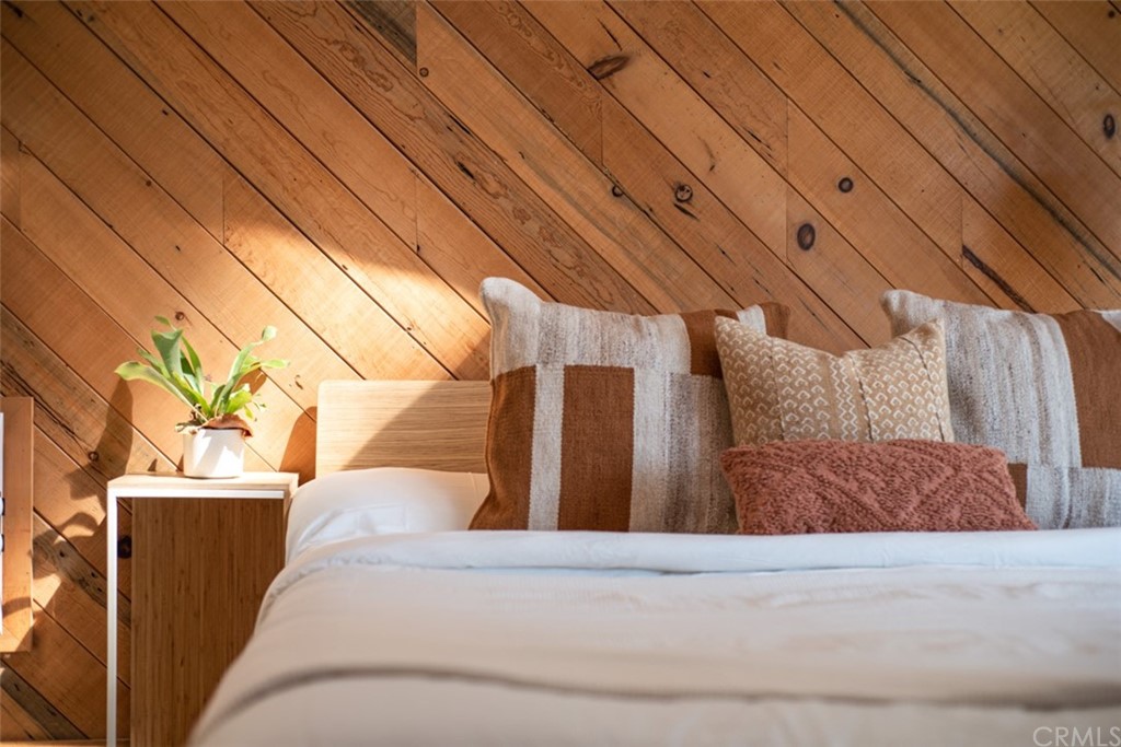 4935 San Jacinto Circle East Fallbrook, CA 92028 - Photo 43 of 53 a view of a couch in the backyard