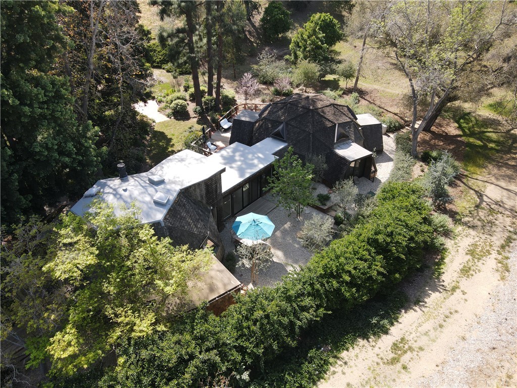 4935 San Jacinto Circle East Fallbrook, CA 92028 - Photo 52 of 53 an aerial view of a house with a yard
