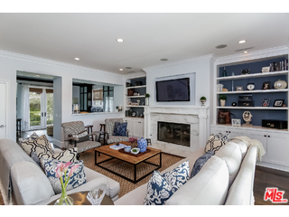 365 Broadway Costa Mesa, CA 92627 - Photo 12 of 37