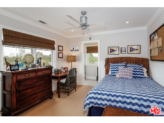 365 Broadway Costa Mesa, CA 92627 - Photo 23 of 37