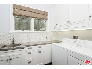 365 Broadway Costa Mesa, CA 92627 - Photo 31 of 37