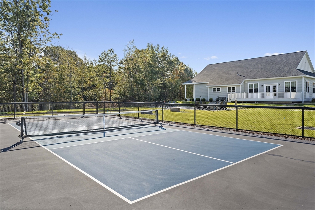 25 Salisbury Hill Boulevard, Unit 56 Worcester, MA 01609 - Photo 39 of 41 a view of an empty room with a swimming pool