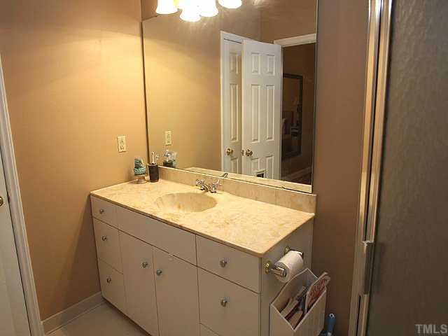 704 Harris Street Raleigh, NC 27607 - Photo 8 of 12