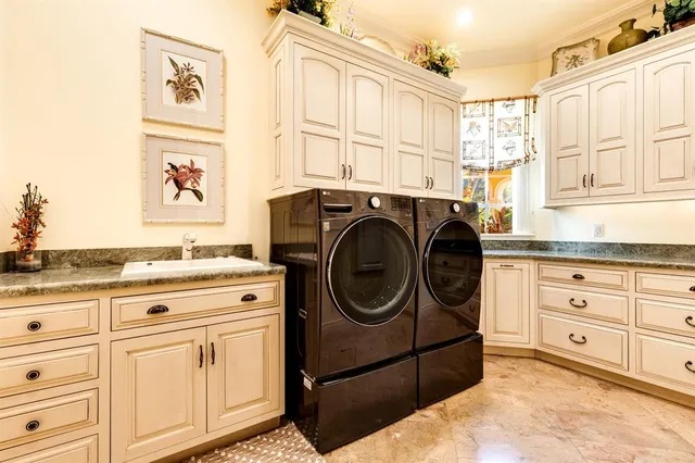 $10,500,000 | 4089 Southeast Old St Lucie Boulevard, Stuart, FL 34996