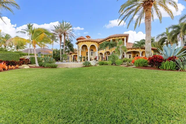 $10,500,000 | 4089 Southeast Old St Lucie Boulevard, Stuart, FL 34996