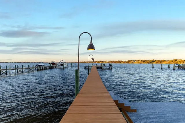 $10,500,000 | 4089 Southeast Old St Lucie Boulevard, Stuart, FL 34996